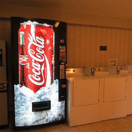 Ramada Limited Calgary Hotel Luaran gambar