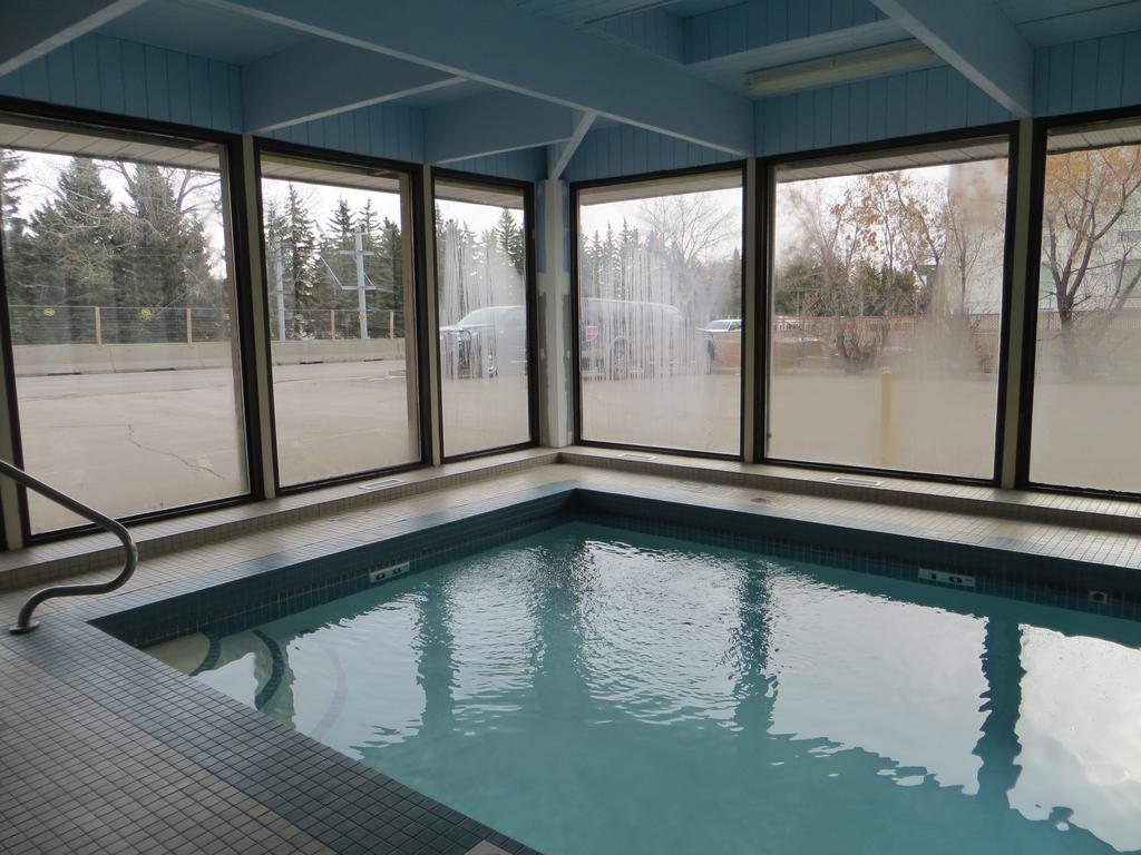 Ramada Limited Calgary Hotel Luaran gambar