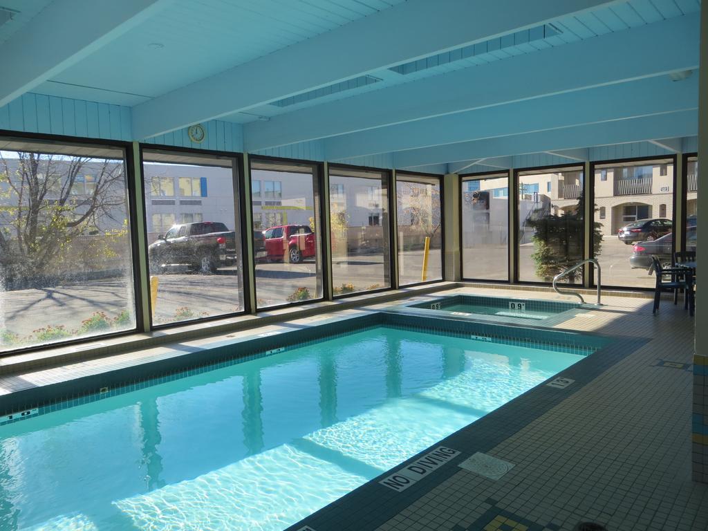 Ramada Limited Calgary Hotel Luaran gambar